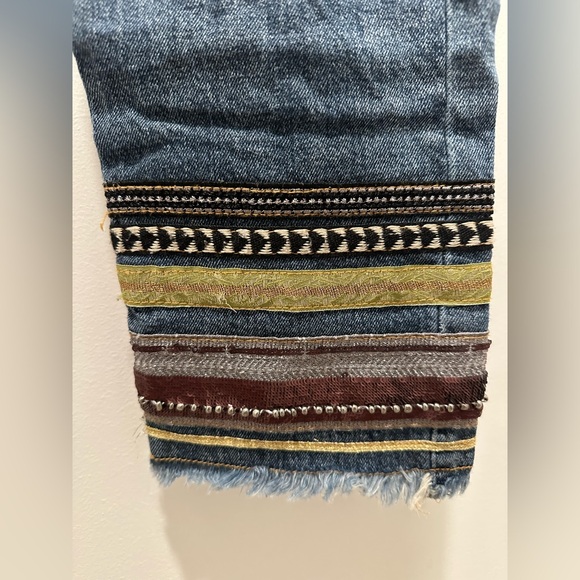 Pilcro High-Rise Embroidered Slim Straight Jeans, Denim Medium Blue - Picture 10 of 16